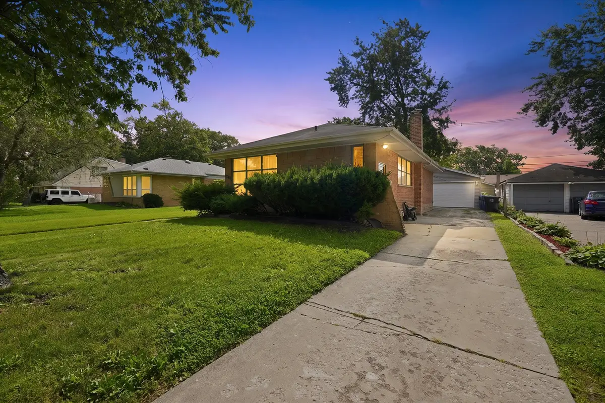 15577 Rose Drive, South Holland, IL 60473 - #1