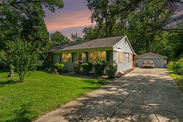 23914 S Cretewood Lane, Crete, IL 60417