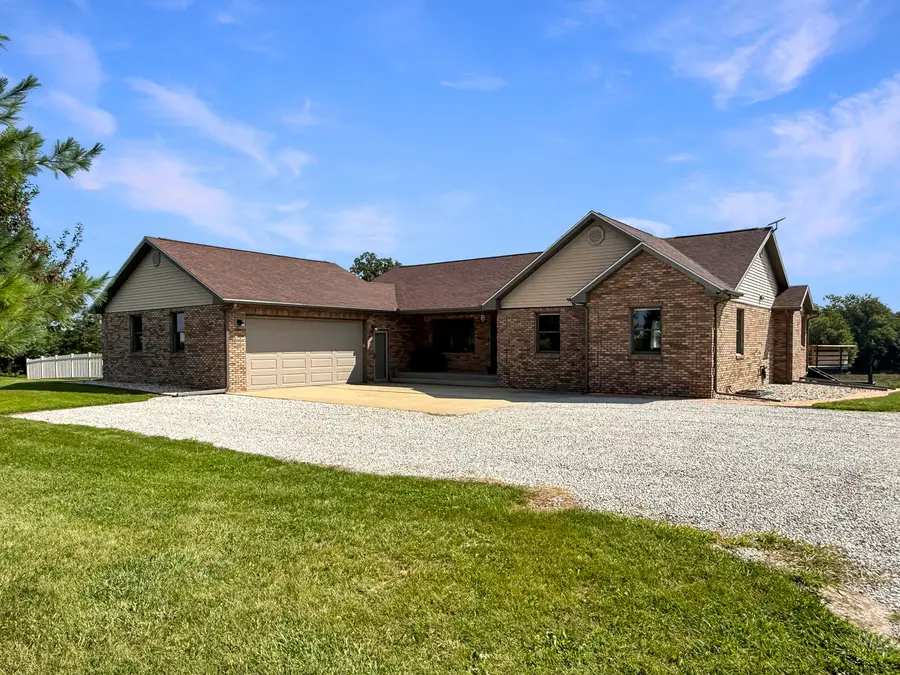 3224 County Road 2700 E, Penfield, IL 61862 - #2