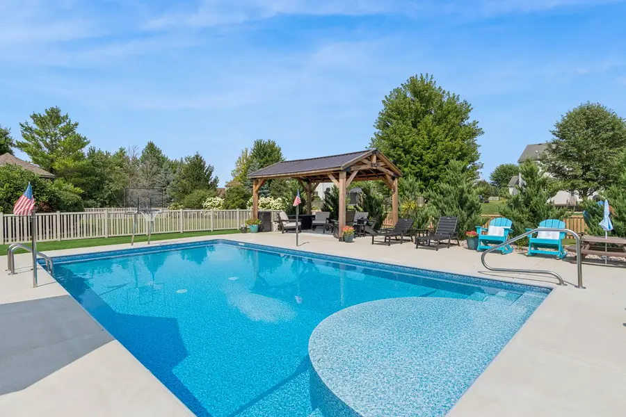 711 Jorstad Drive, North Aurora, IL 60542 - #3
