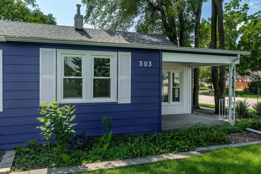 303 Liberty Boulevard, Machesney Park, IL 61115 - #2