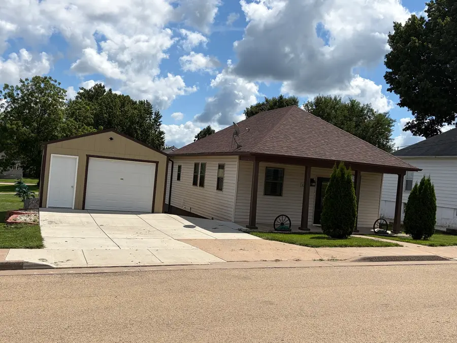 115 Milwaukee Street N, Mark, IL 61340 - #2