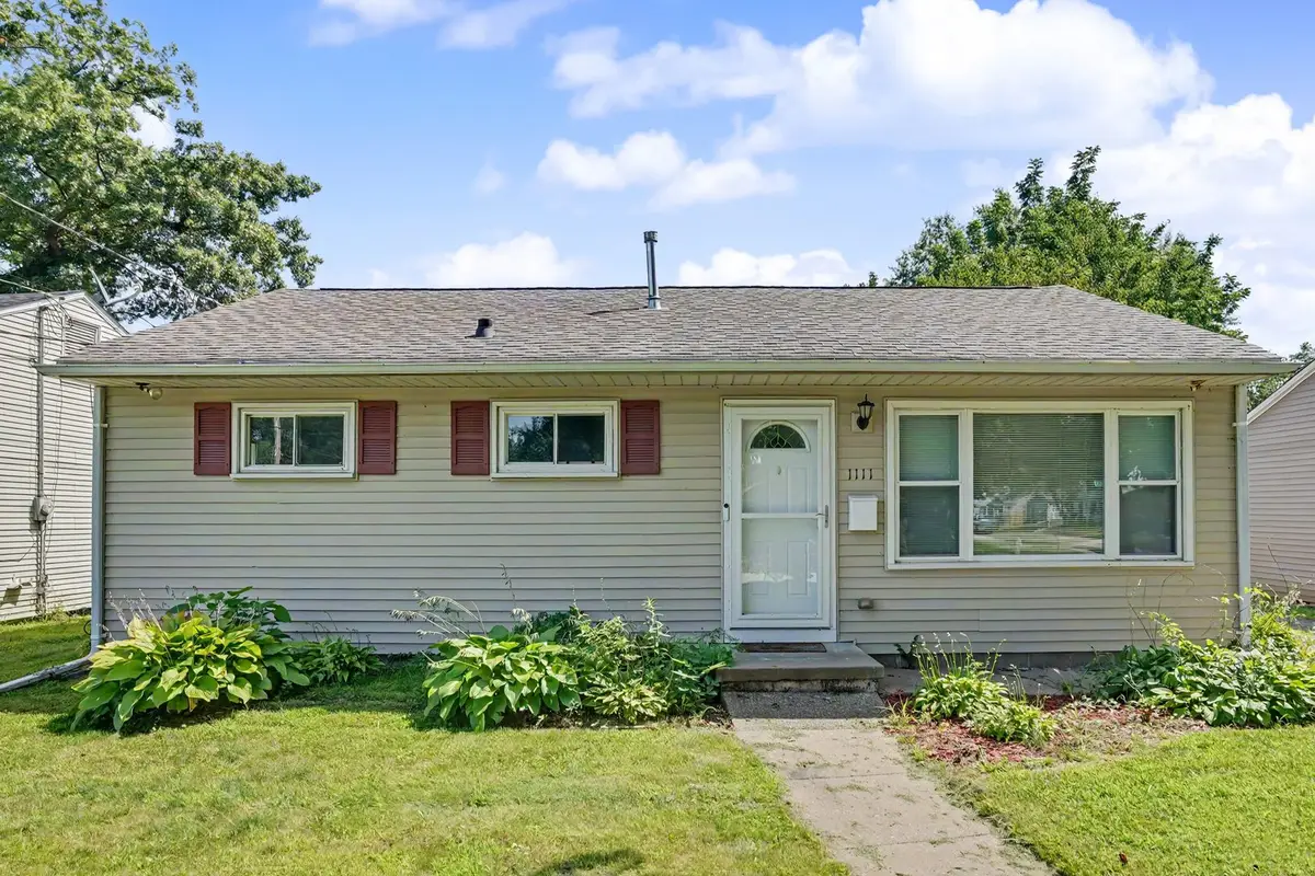 1111 31st Street, Bettendorf, IA 52722 - #1