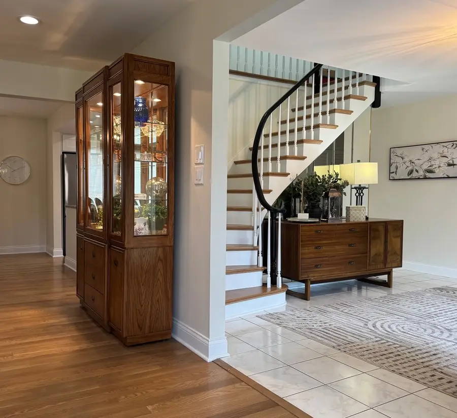 3915 Joanne Drive, Glenview, IL 60026 - #2