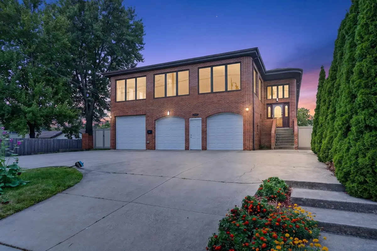 1046 S Main Street, Lombard, IL 60148 - #1