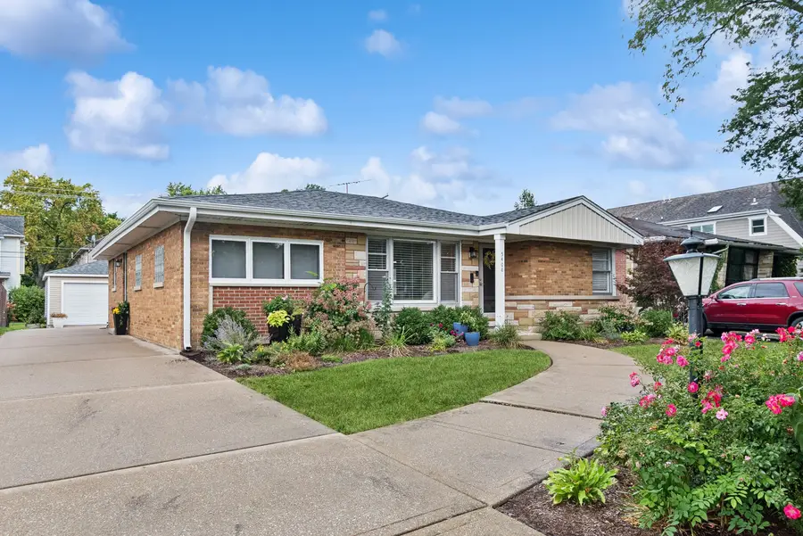 5408 Central Avenue, Western Springs, IL 60558 - #2