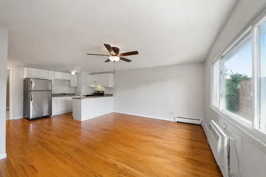 4306 N Keystone Avenue #303, Chicago, IL 60641 - #2
