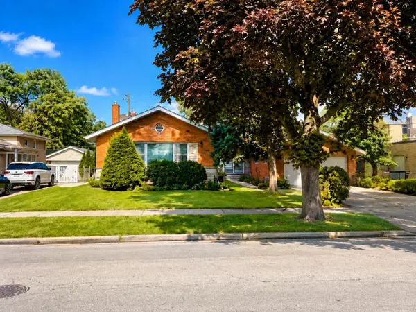 1034 Forest Road, La Grange Park, IL 60526