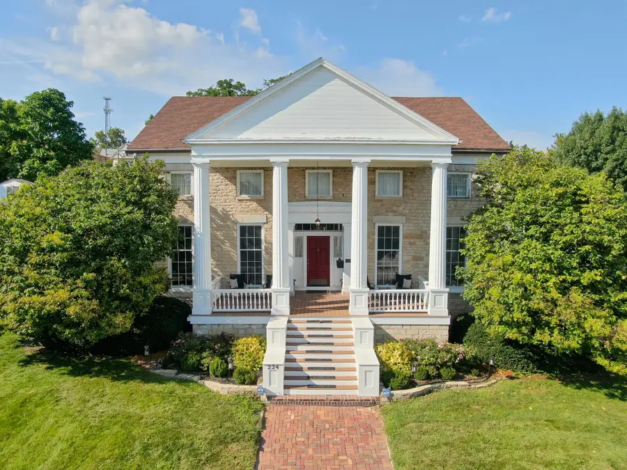 224 E 6th Street, Davenport, IA 52803 - #2
