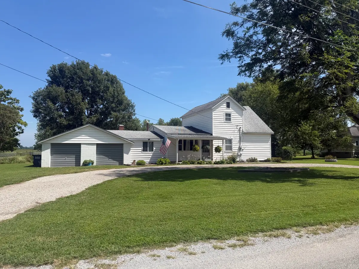 124 S Maple Street, Tamaroa, IL 62888 - #1