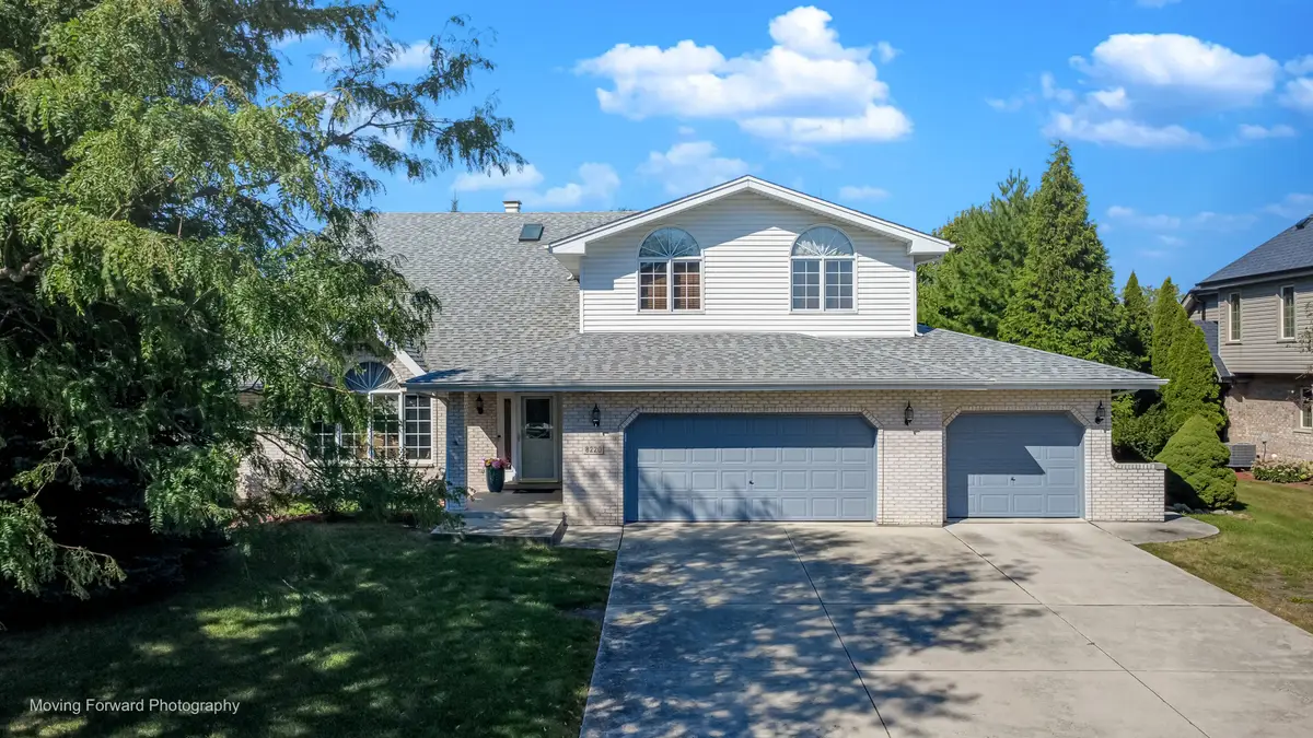8220 Rutherford Drive, Woodridge, IL 60517 - #1