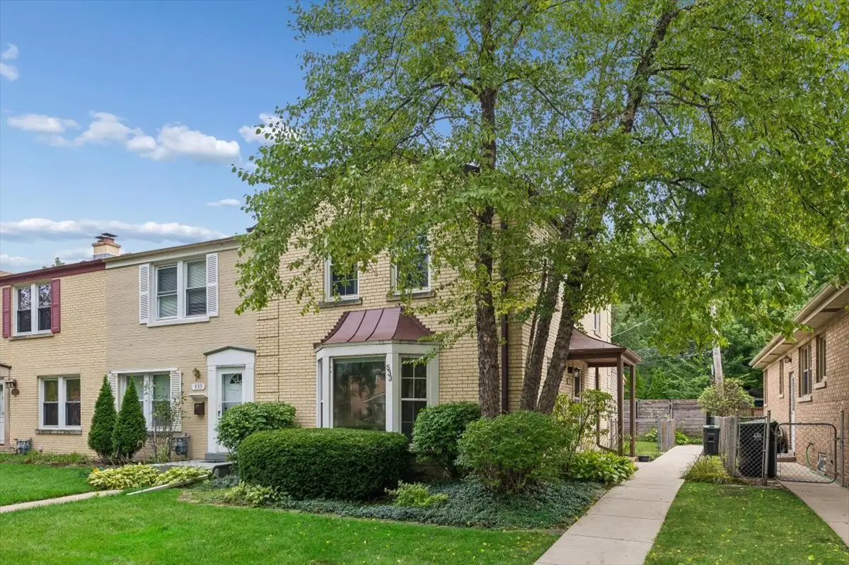 533 Dodge Avenue, Evanston, IL 60202 - #1