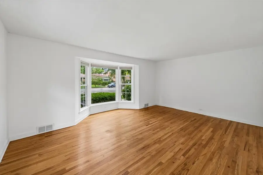 533 Dodge Avenue, Evanston, IL 60202 - #3