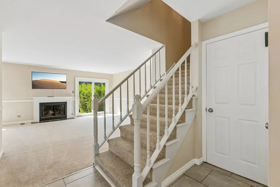 1326 Loughborough Court, Wheaton, IL 60189 - #3