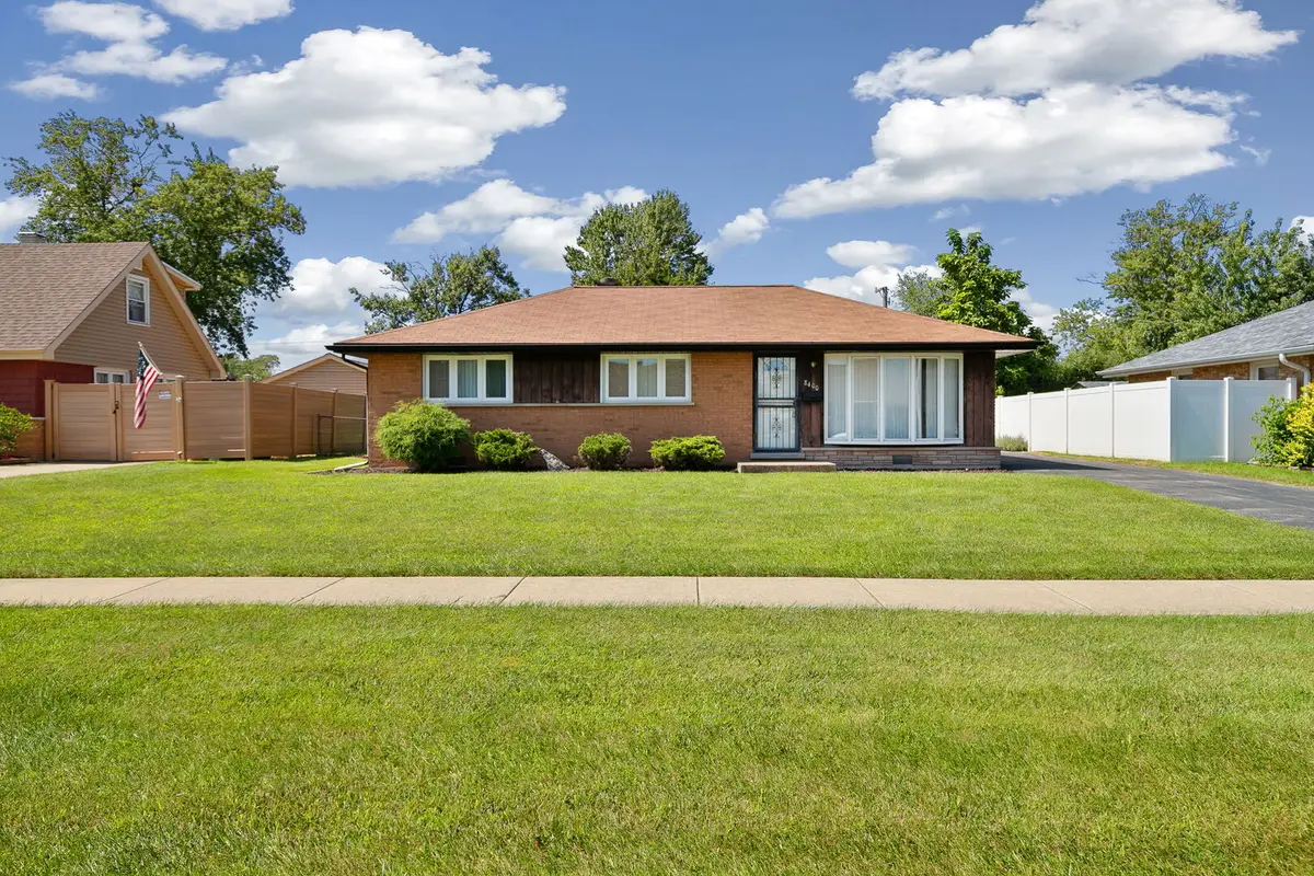 8400 Merrimac Avenue, Burbank, IL 60459 - #1