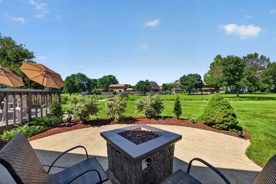 701 Parkview Court, Roselle, IL 60172 - #3