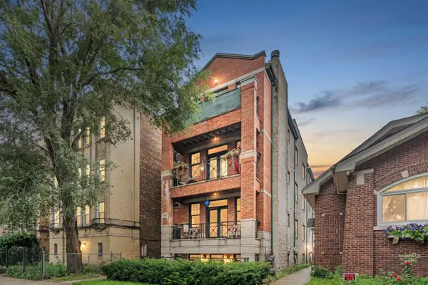 6442 N Mozart Street #1, Chicago, IL 60645