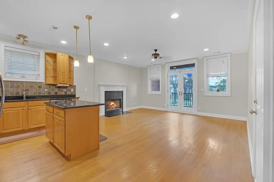 6442 N Mozart Street #1, Chicago, IL 60645 - #2