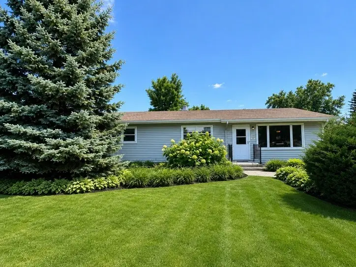 113 Holly Avenue, Darien, IL 60561 - #1