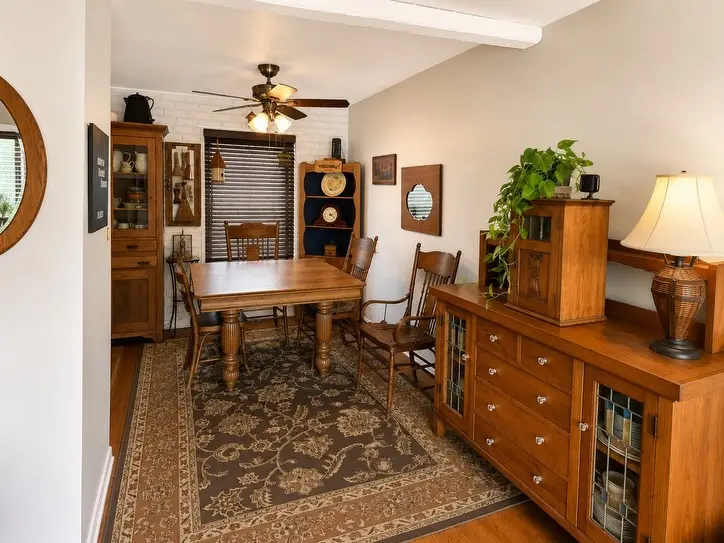 113 Holly Avenue, Darien, IL 60561 - #3