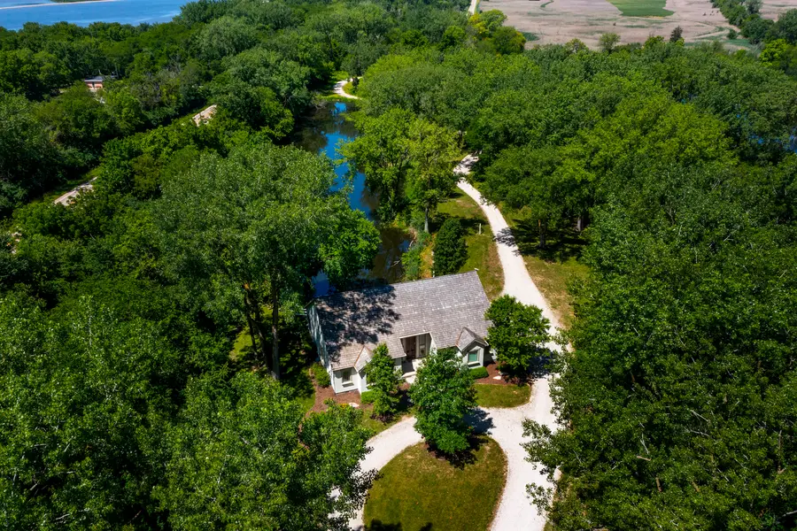 1199 N 27th Road, Ottawa, IL 61350 - #3