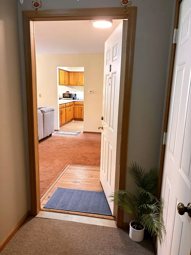 940 Jefferson Avenue #B, Elgin, IL 60120 - #2