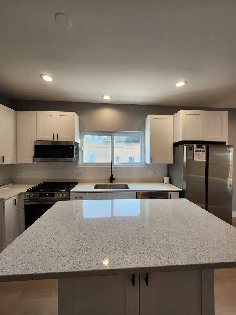 12317 S Carpenter Street, Calumet Park, IL 60827 - #2