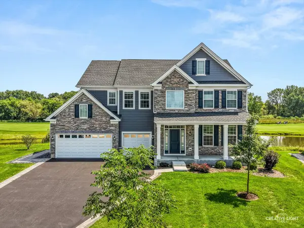 3527 S Riding Ridge, Elgin, IL 60124