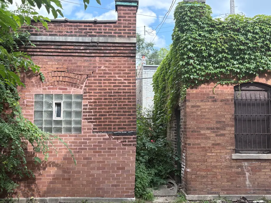 7419 S Stewart Avenue, Chicago, IL 60621 - #3