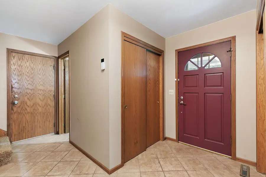 5848 Weymouth Drive, Rockford, IL 61114 - #3
