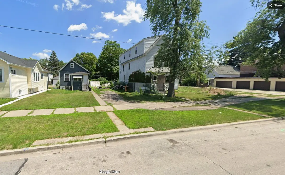 11839 S Eggleston Avenue, Chicago, IL 60628 - #1