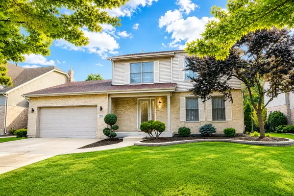 1276 Woburn Drive, Lemont, IL 60439
