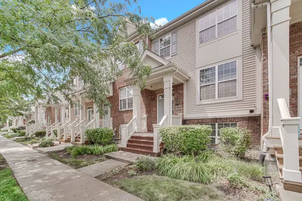354 Broadmoor Lane, Bartlett, IL 60103