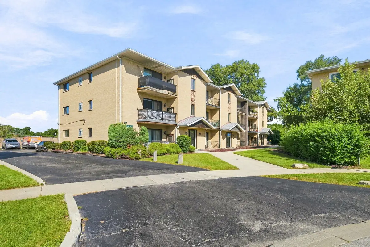 5746 106th Street #1D, Chicago Ridge, IL 60415 - #1