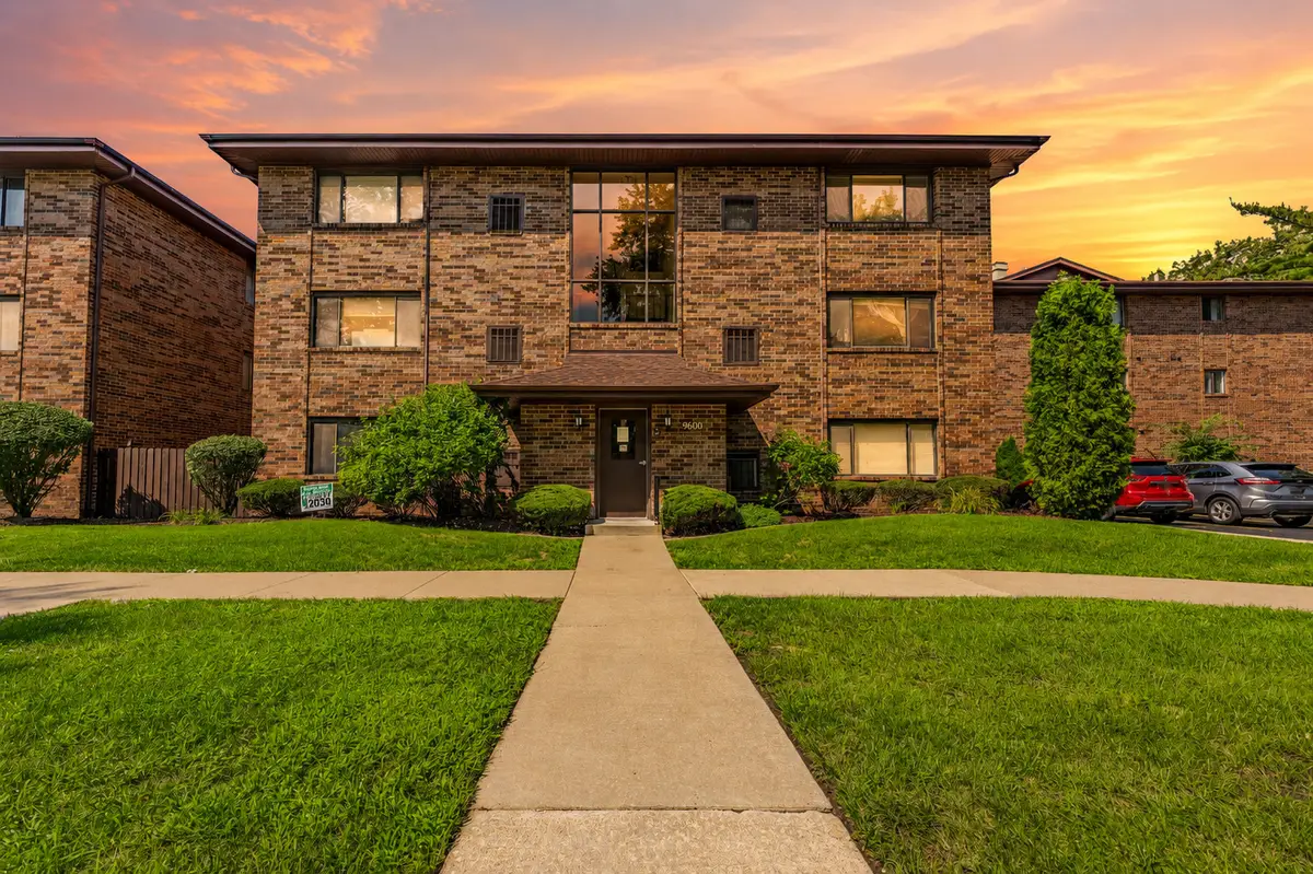 9600 Mason Avenue #5, Oak Lawn, IL 60453 - #1