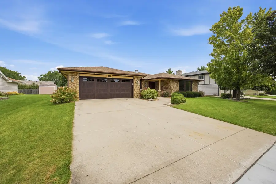 2122 Sherborn Lane, Schaumburg, IL 60193 - #3