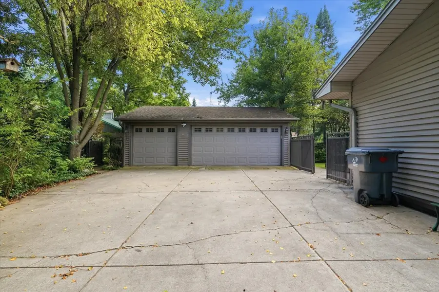 10405 W Ford Avenue, Beach Park, IL 60099 - #3
