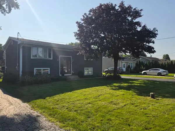 1S205 Valley Road, Lombard, IL 60148