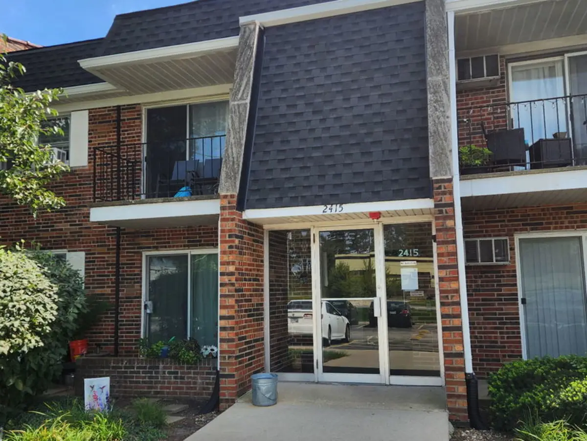 2415 Ogden Avenue #5, Downers Grove, IL 60515 - #1