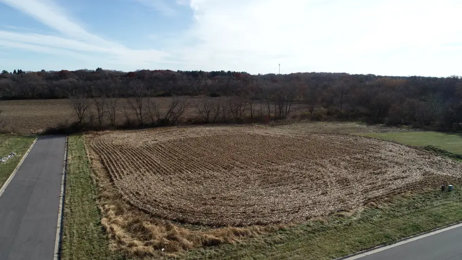 10301 Creekside Place, Belvidere, IL 61008 - #2