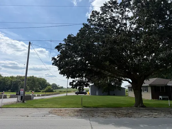 205 N Third Street, Fisher, IL 61843