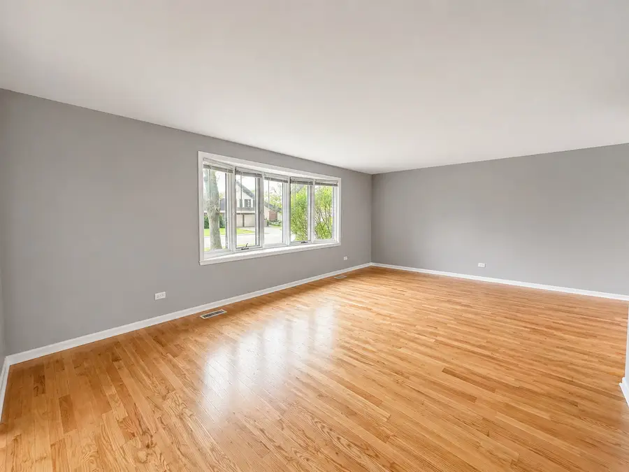 1106 Westfield Lane, Schaumburg, IL 60193 - #3