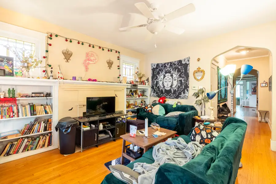 1317 W Elmdale Avenue, Chicago, IL 60660 - #2