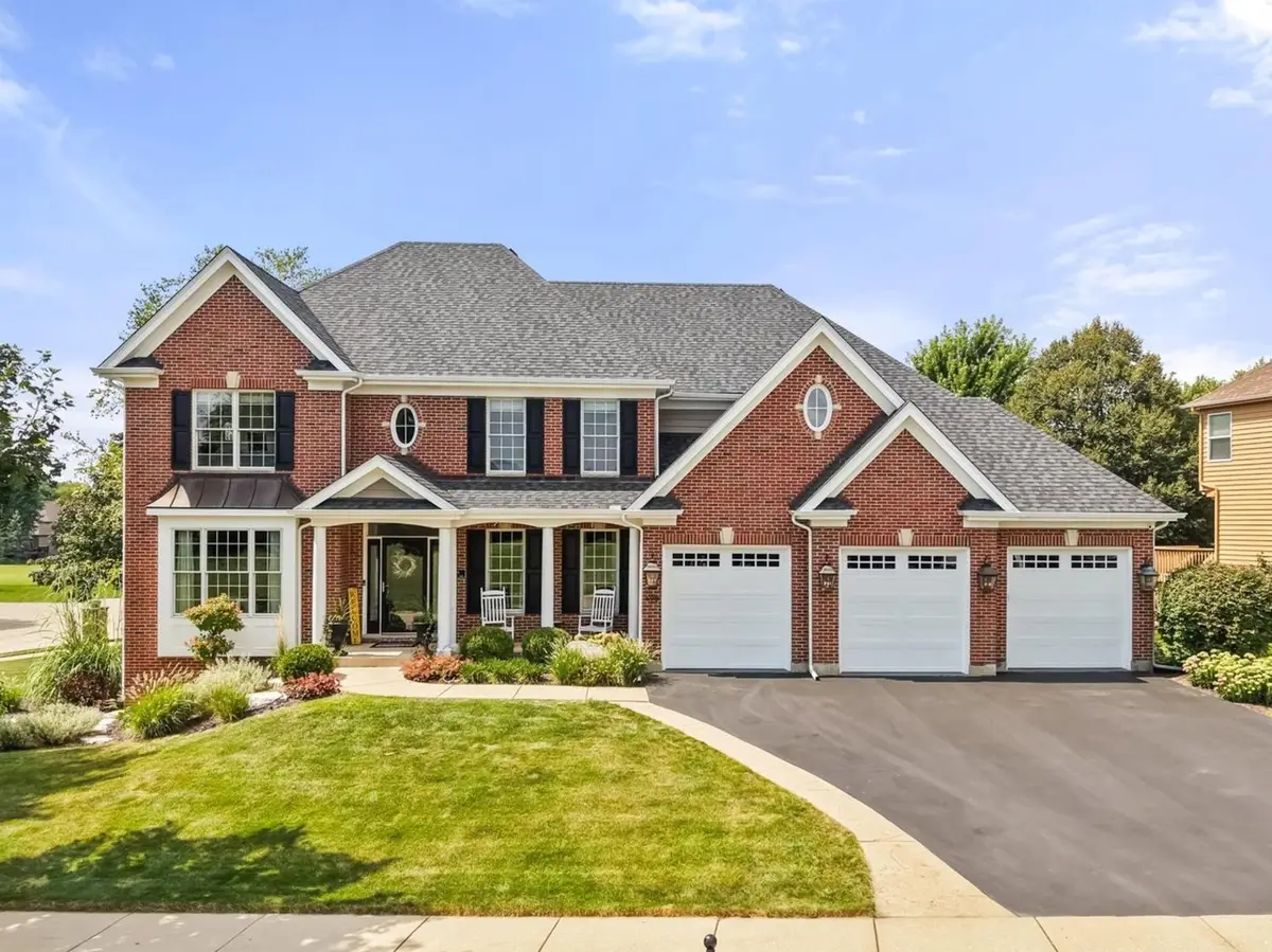 698 Greenfield Road, Sugar Grove, IL 60554 - #1