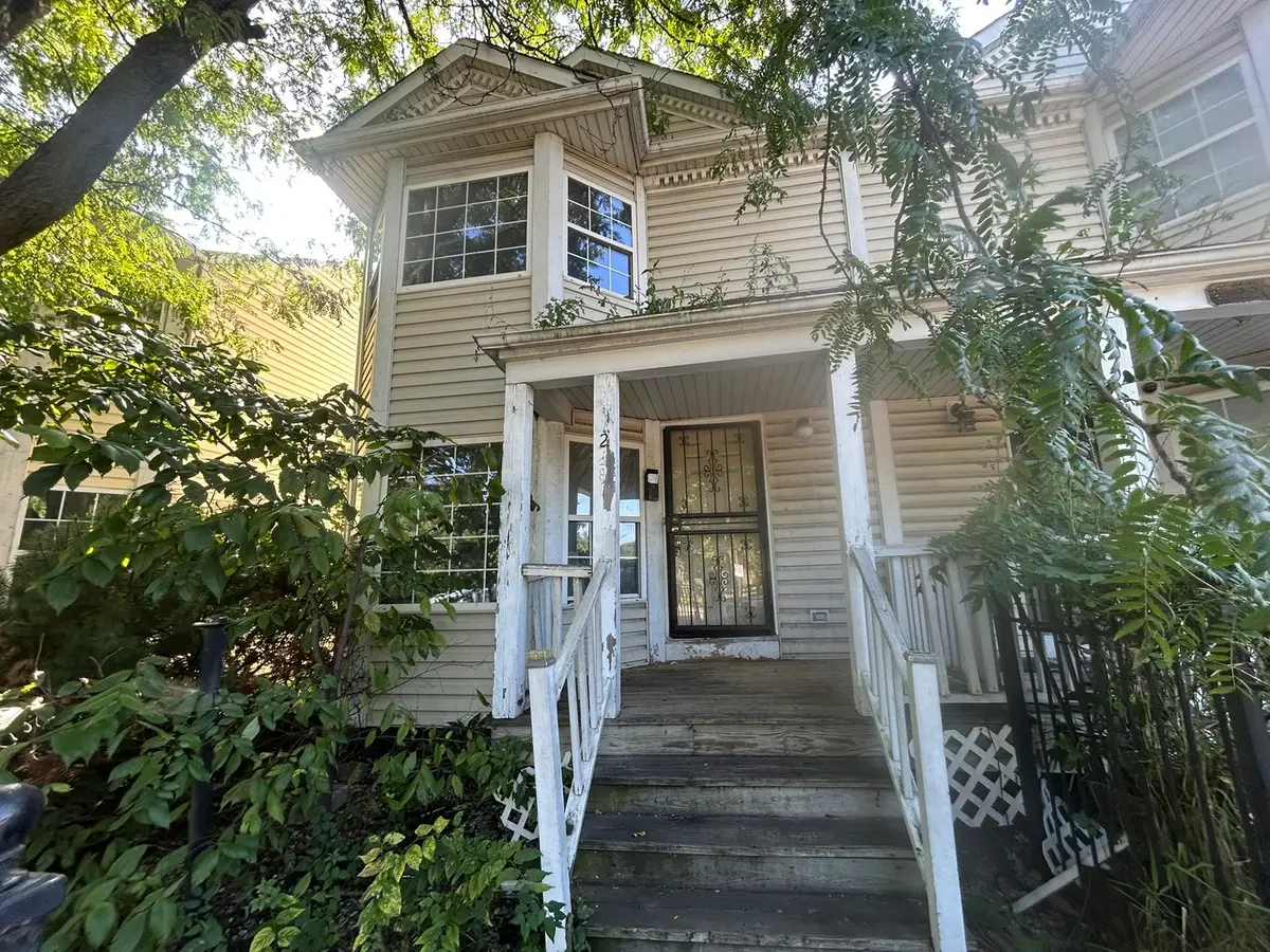 218 N Hamlin Boulevard, Chicago, IL 60624 - #1