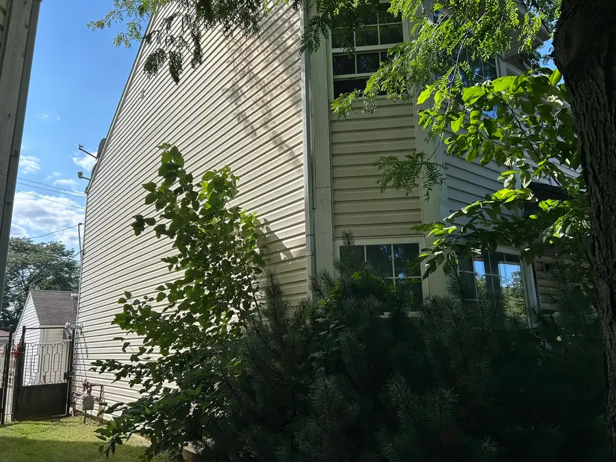 218 N Hamlin Boulevard, Chicago, IL 60624 - #3
