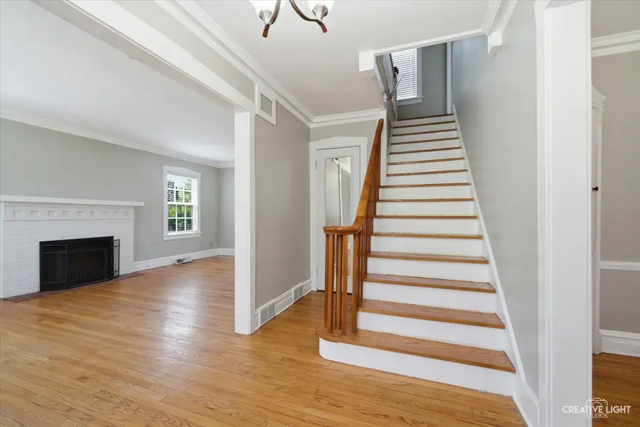 718 S Naperville Road, Wheaton, IL 60189 - #3