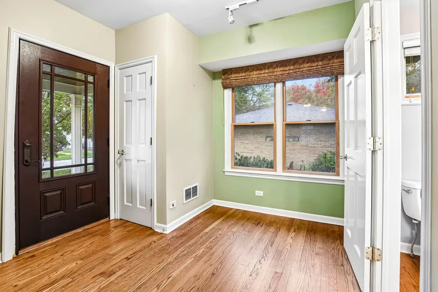 415 Douglas Avenue, Waukegan, IL 60085 - #3
