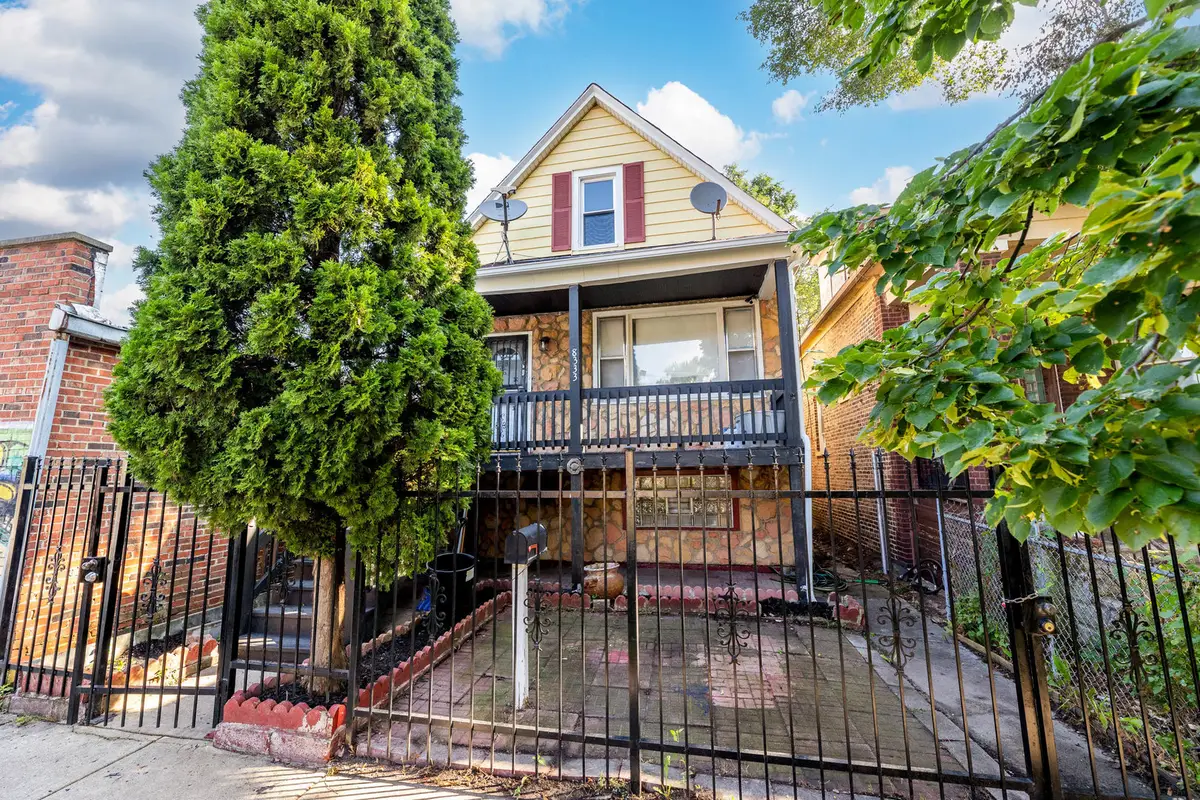 8333 S Baltimore Avenue, Chicago, IL 60617 - #1