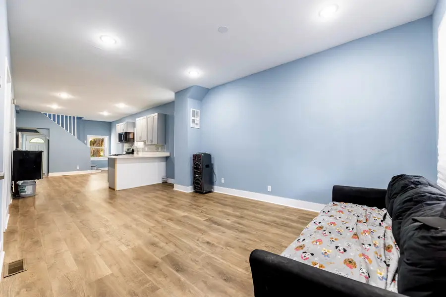 8333 S Baltimore Avenue, Chicago, IL 60617 - #3